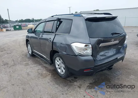 2011 Toyota Highlander Base V6 из США, поврежденный, VIN 5TDBK3EH1BS067676